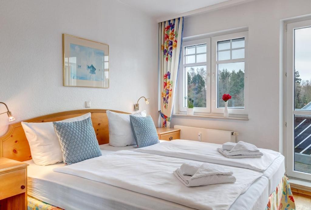 Grosse Schoene 3 Zimmer Ferienwohnung - 100 Qm - In Strandnaehe Fuer 6 Personen!! Херингсдорф Экстерьер фото